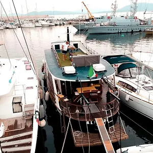 Bed & Breakfast Boat & Breakfast Alicudi, Alghero